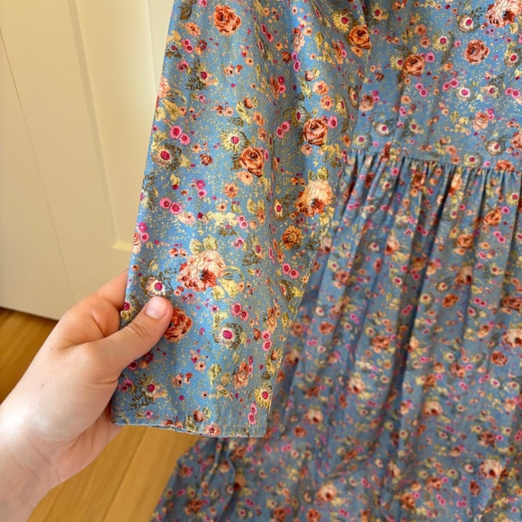 Ghost London Size XS Periwinkle Floral Maxi Dress with White Ruffle Collar - Picture 4 of 7